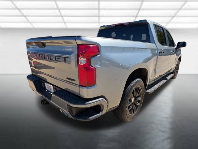 Used 2023 Chevrolet Silverado 1500 RST AWD/4WD image 37