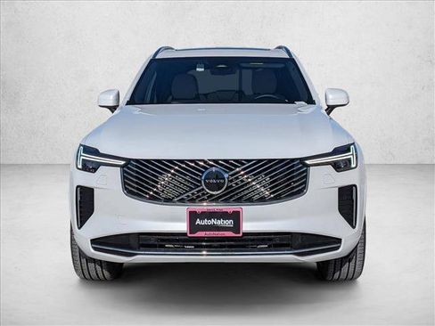 New 2025 Volvo XC90 B5 Core w/ Protection Package Premier image 6