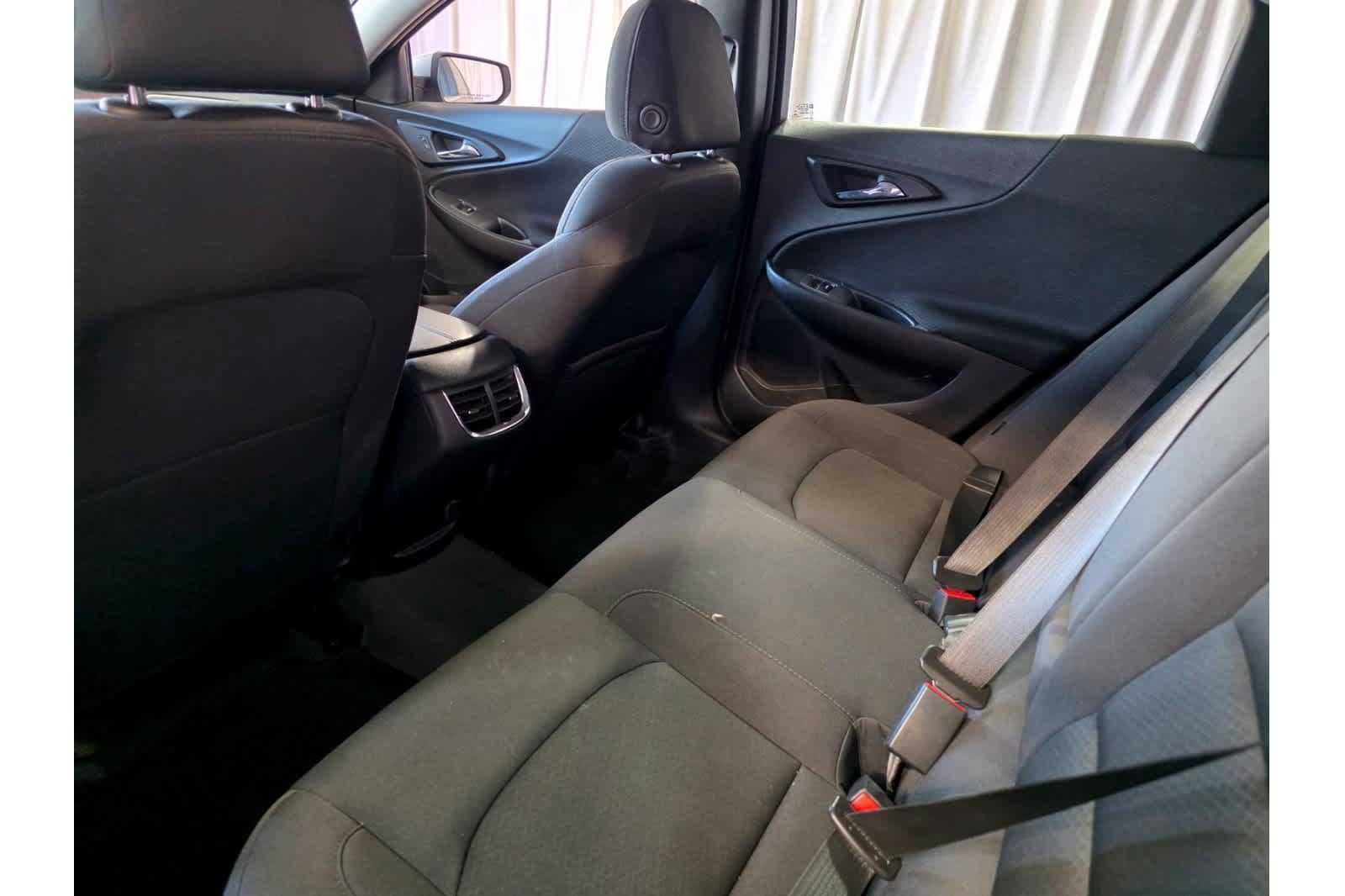 Used 2024 Chevrolet Malibu LT FWD image 15