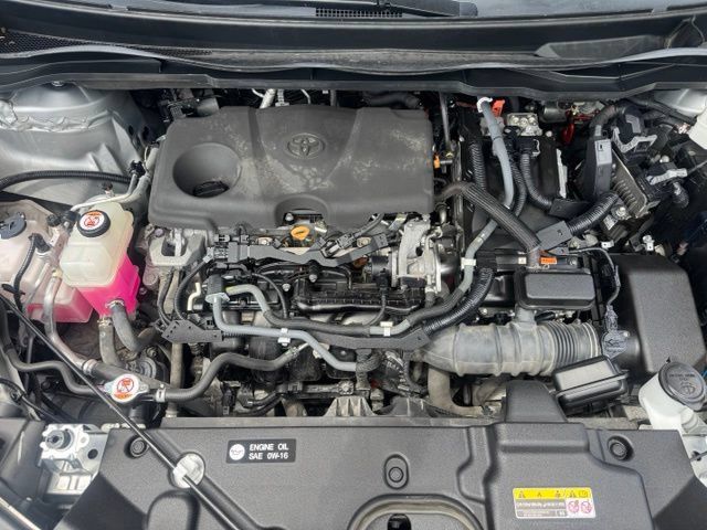 Used 2021 Toyota Sienna XLE FWD image 12
