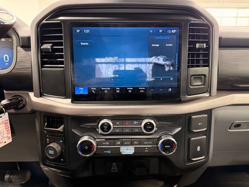 Used 2025 Ford F150 XLT w/ Equipment Group 301A Standard image 37