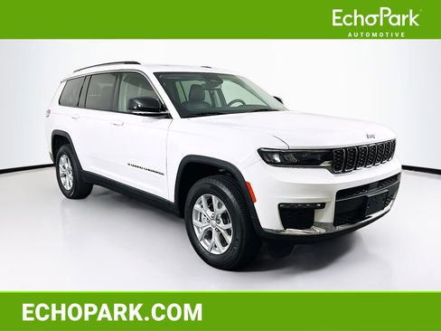 Used 2023 Jeep Grand Cherokee L Limited AWD/4WD image 1
