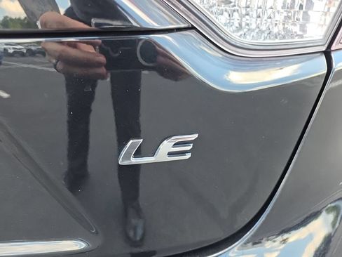 Used 2024 Toyota Corolla LE FWD image 13