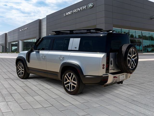 Certified 2023 Land Rover Defender 130 SE AWD/4WD image 3