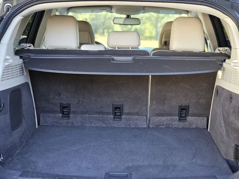 Used 2019 Lincoln MKC Select w/ Select Plus Package image 29