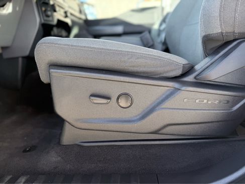 Used 2023 Ford F150 XLT image 19