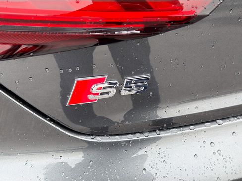 Used 2024 Audi S5 Premium Plus image 11