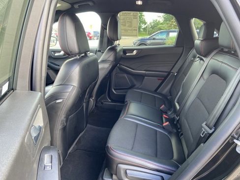 Used 2025 Ford Escape ST-Line AWD/4WD image 35