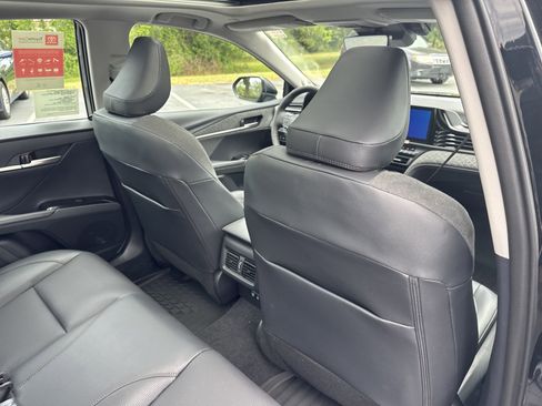 New 2026 Toyota Camry XLE AWD/4WD image 33