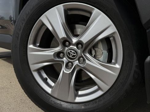 Used 2025 Toyota RAV4 XLE w/ Weather Package image 10