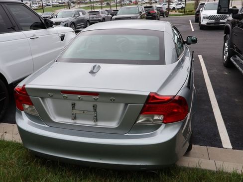 Used 2011 Volvo C70 T5 w/ Climate Pkg image 11