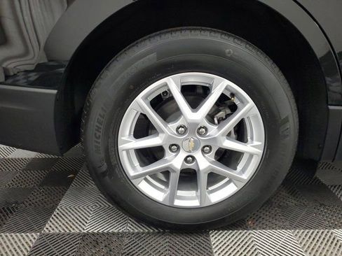 Used 2023 Chevrolet Equinox LS image 7
