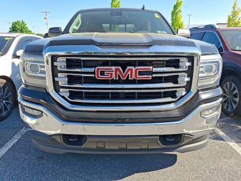 Used 2018 GMC Sierra 1500 SLT AWD/4WD image 2