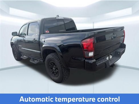 Used 2022 Toyota Tacoma SR5 w/ Technology Package RWD image 9