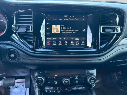 Used 2022 Dodge Durango SXT image 9