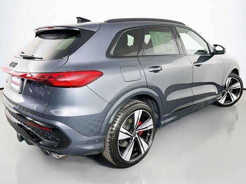 New 2026 Audi SQ5 Premium Plus AWD/4WD image 13