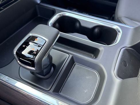 New 2026 GMC Sierra 1500 SLT w/ SLT Premium Plus Package image 23