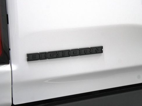 New 2026 RAM 1500 4x4 Crew Cab image 47