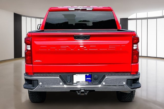Used 2025 Chevrolet Silverado 1500 W/T w/ WT Value Package AWD/4WD image 5