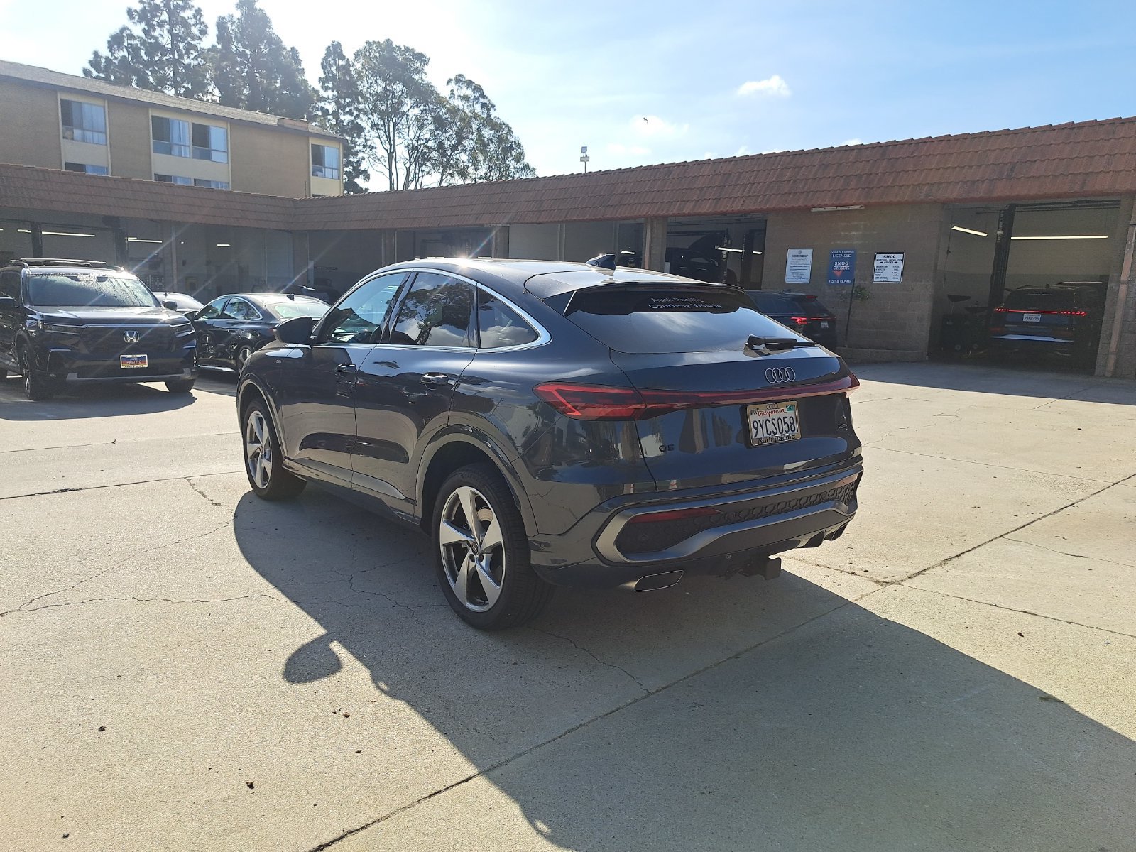 Used 2025 Audi Q5 Premium Plus AWD/4WD image 7