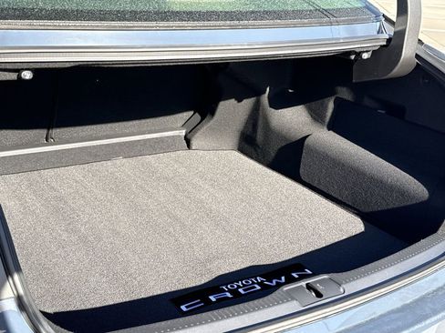 Used 2025 Toyota Crown XLE image 13