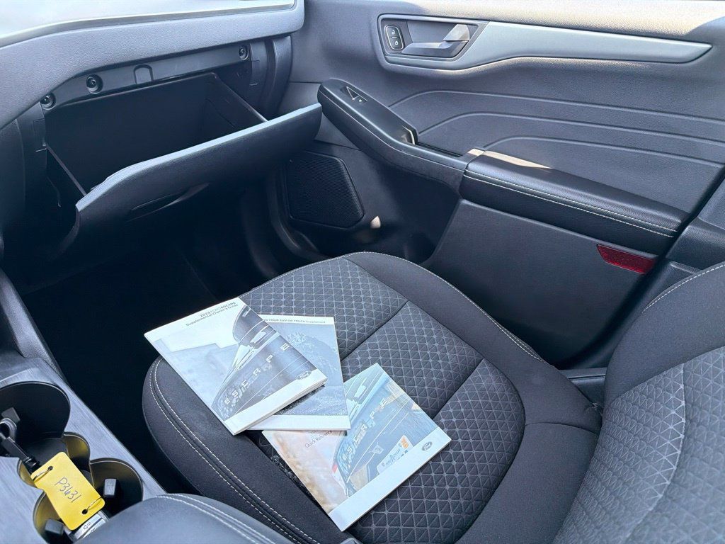 Used 2023 Ford Escape Active w/ Cold Weather Package FWD image 27