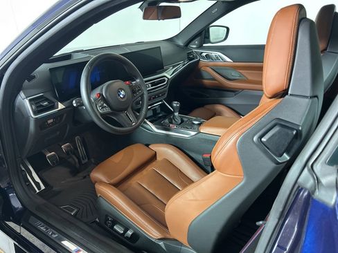 Used 2024 BMW M4 Coupe w/ Executive Package image 4