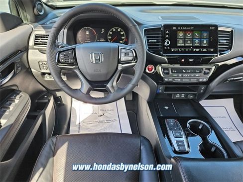 New 2026 Honda Ridgeline Black Edition image 8