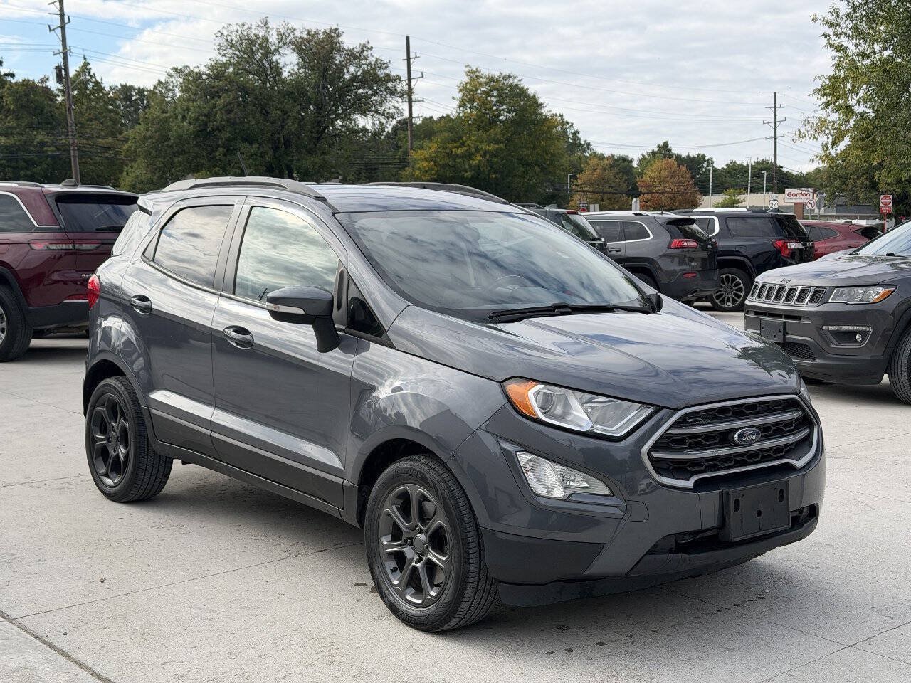 Used 2021 Ford EcoSport SE w/ SE Convenience Package FWD image 4