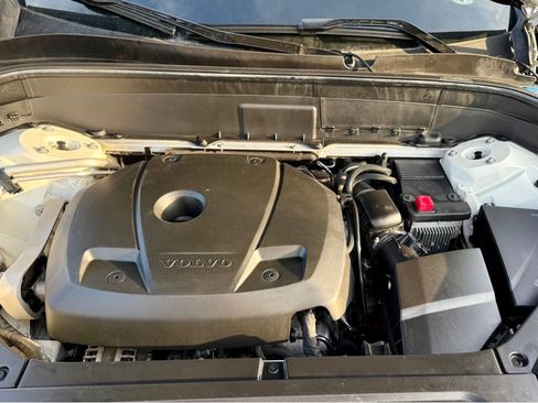 Used 2017 Volvo XC90 T6 R-Design w/ Vision Package AWD/4WD image 26