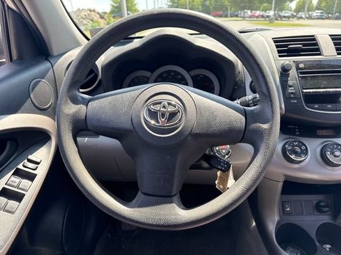 Used 2007 Toyota RAV4 4WD V6 w/ 3rd Row image 14