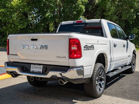 New 2026 RAM 1500 Laramie AWD/4WD image 4