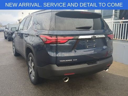 Used 2023 Chevrolet Traverse LT w/ LT Premium Package image 4