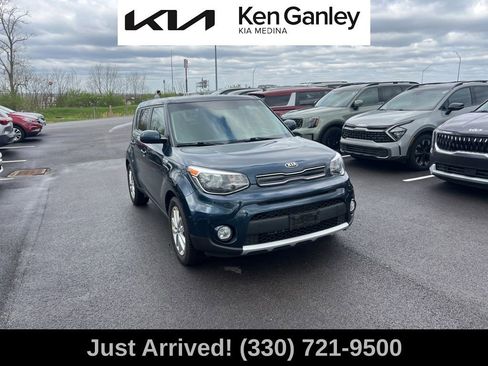 Used 2017 Kia Soul + w/ Audio Package image 3