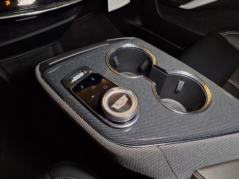 Used 2026 Cadillac Optiq Luxury 1 image 19