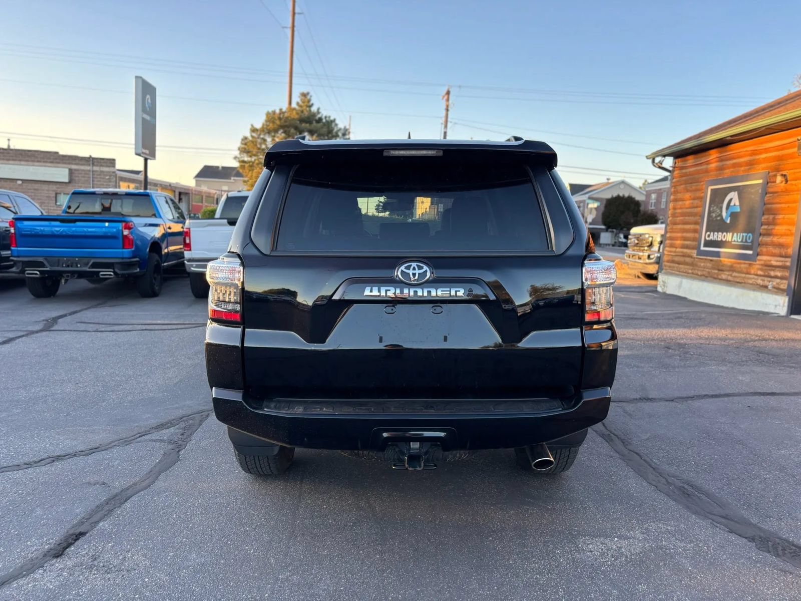 Used 2023 Toyota 4Runner SR5 Premium w/ Moonroof Package AWD/4WD image 6