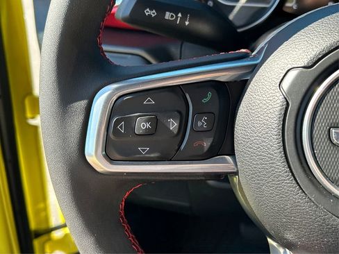 Certified 2023 Jeep Wrangler Unlimited Rubicon w/ Cold Weather Group image 32