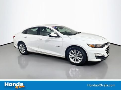 Used 2025 Chevrolet Malibu LT FWD image 1