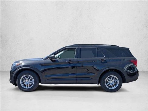 New 2026 Ford Explorer Active w/ Active Comfort Package image 5