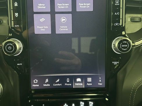 Used 2025 RAM 1500 Limited image 31