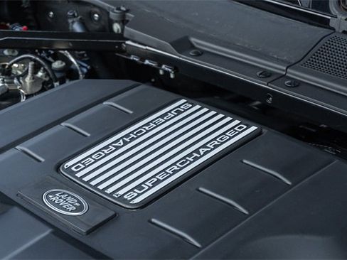 Used 2024 Land Rover Defender 90 Carpathian Edition image 55