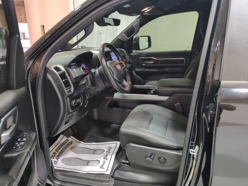 Used 2019 RAM 1500 Big Horn AWD/4WD image 15
