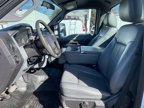 Used 2014 Ford F450 XL w/ Power Equipment Group RWD image 8