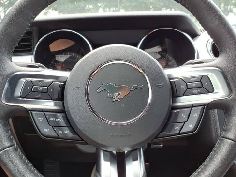 Used 2017 Ford Mustang GT Premium w/ Equipment Group 401A RWD image 18