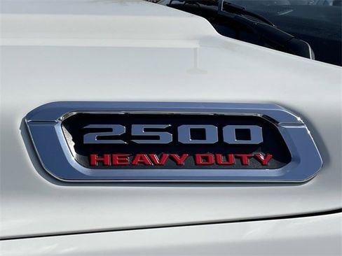 Used 2024 RAM 2500 Laramie w/ Towing Technology Group image 31