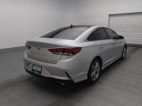 Used 2018 Hyundai Sonata Limited w/ Ultimate Package 07 FWD image 9