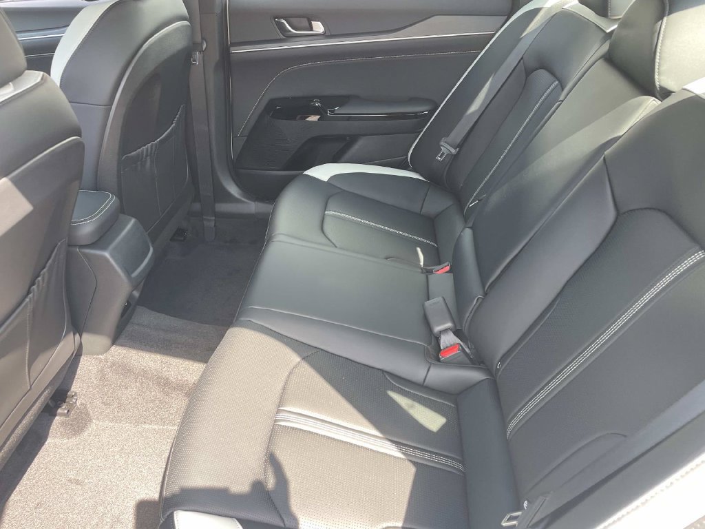New 2026 Kia K5 GT-Line w/ GT-Line Premium Package FWD image 6