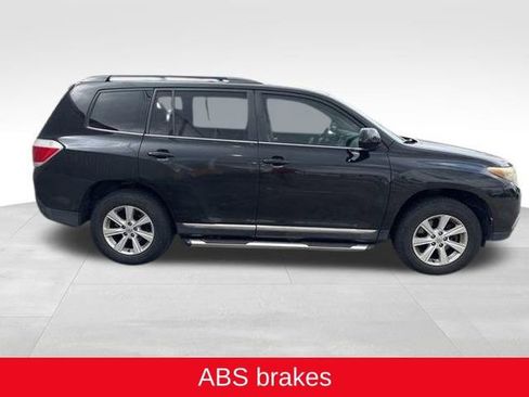 Used 2013 Toyota Highlander SE image 4