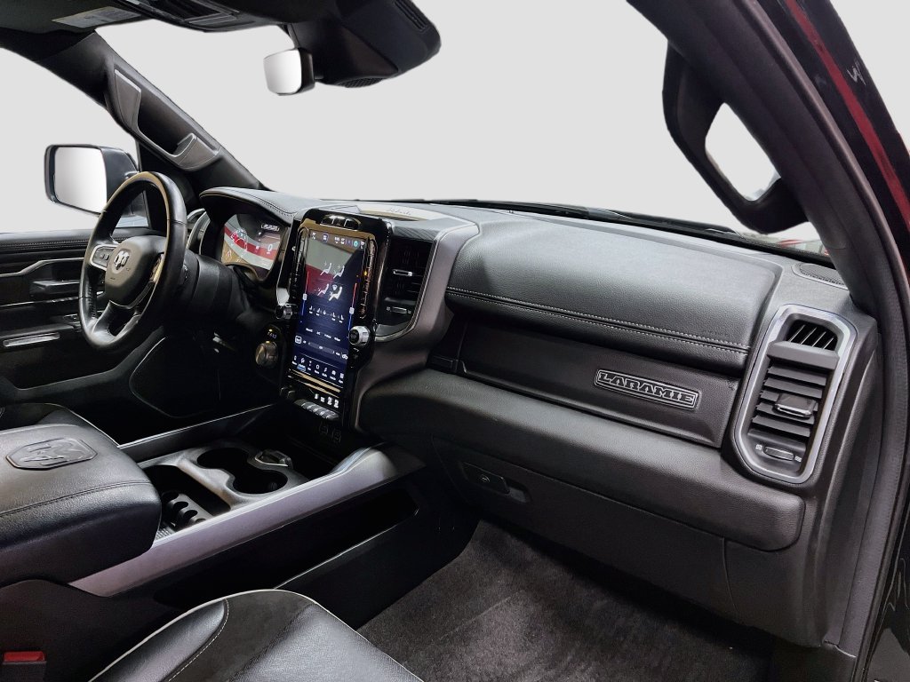 Used 2023 RAM 1500 Laramie AWD/4WD image 29