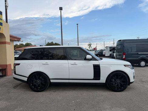 Used 2018 Land Rover Range Rover HSE image 7